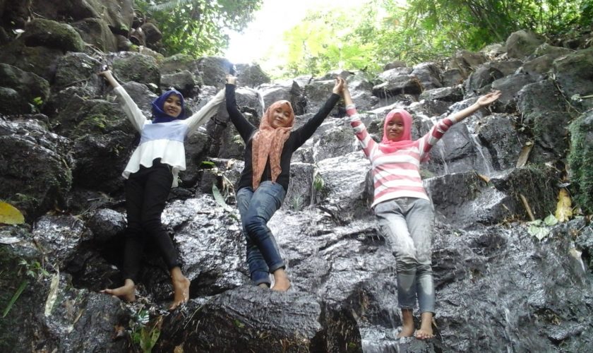air terjun watu bahan1