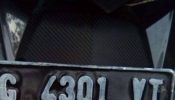 plat motor kembar klarifikasi