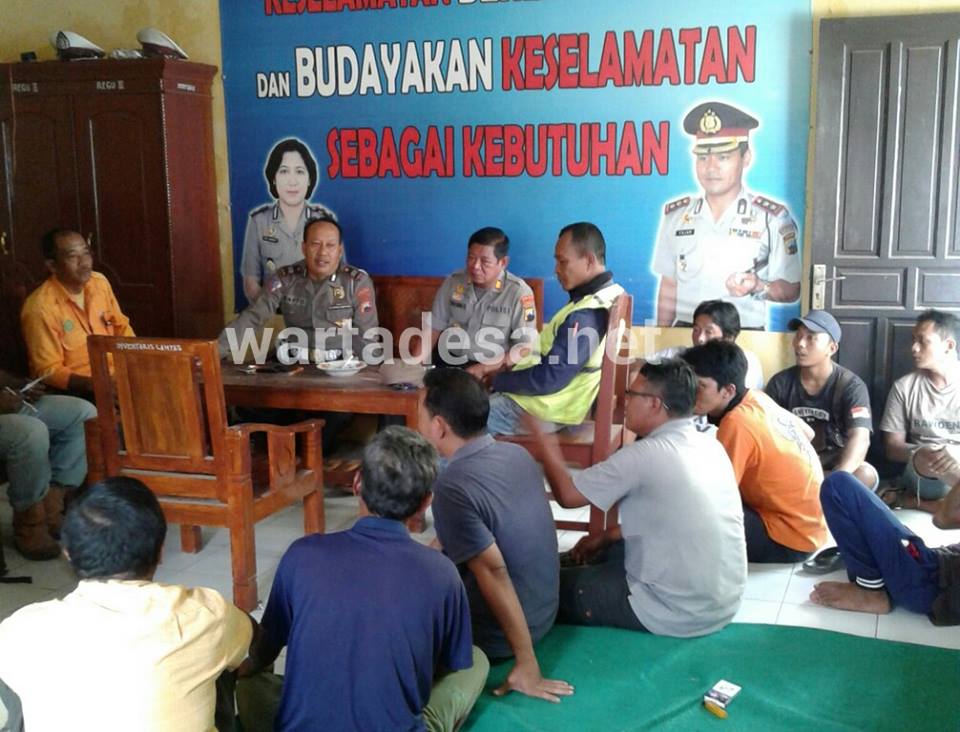 demo warga sragi siwalan