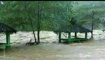 lolong banjir