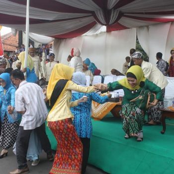 pangung hampir roboh