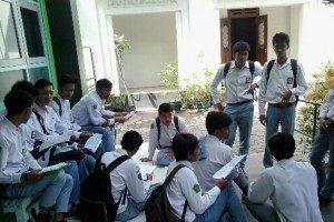 5-hari-sekolah-300×225