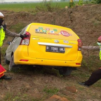 kecelakaan kali winong sragi