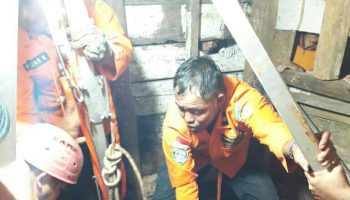 kecemplung sumur