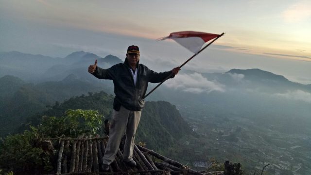 merah putih curug bajing