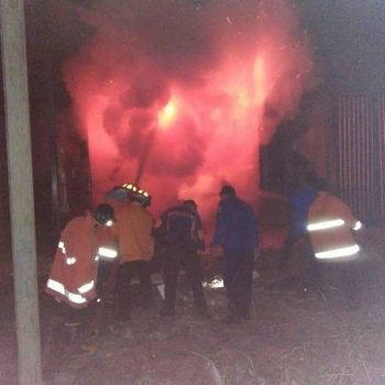 kebakaran pabrik open kayu