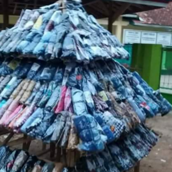 kirab gunungan wonopringgo