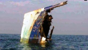 kapal tenggelam