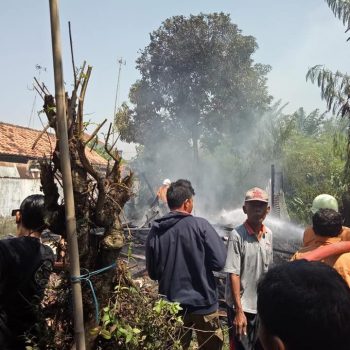 rumah sopiatun terbakar
