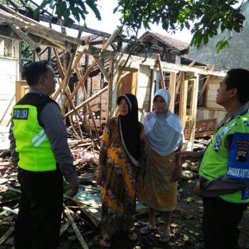 kebakaran mbah rukiyah