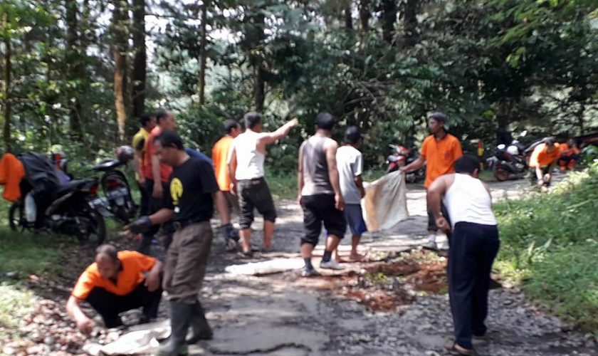 kerjabakti lebakbarang