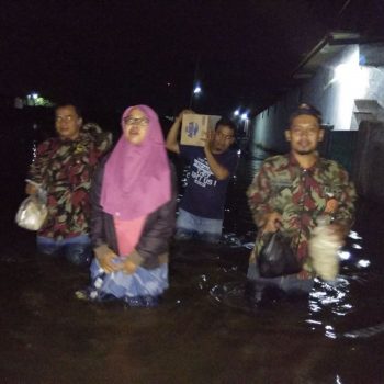 kokam bantu warga rob