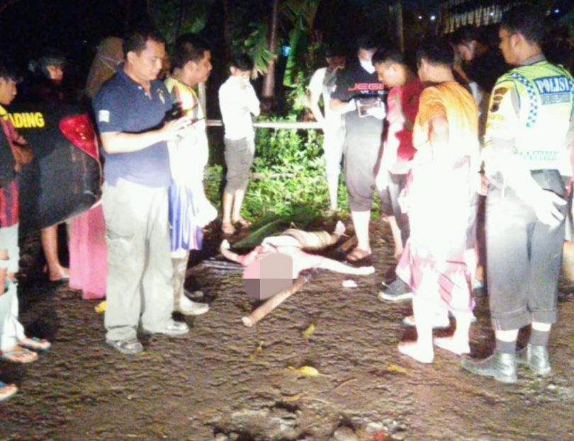 mayat di sungai comal