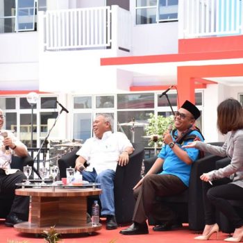 bupati pekalongan di unikal