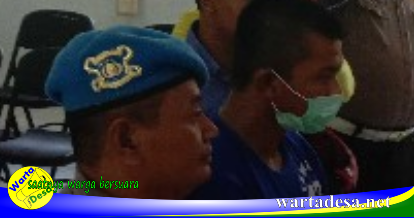 curi emas