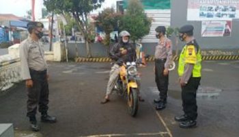 CREATOR: gd-jpeg v1.0 (using IJG JPEG v62), quality = 82