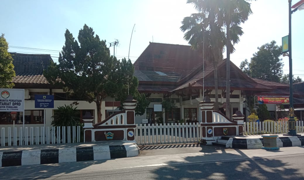 gedung dprd pemalang