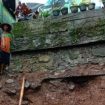 rumah di blado longsor