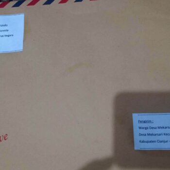 sampul surat kepada jokowi