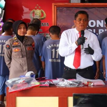 nyolong motor kedungwuni