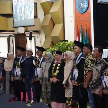 wisuda